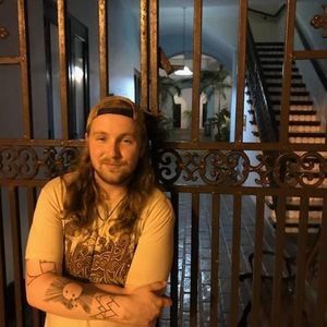 Meet your Posher, Grant